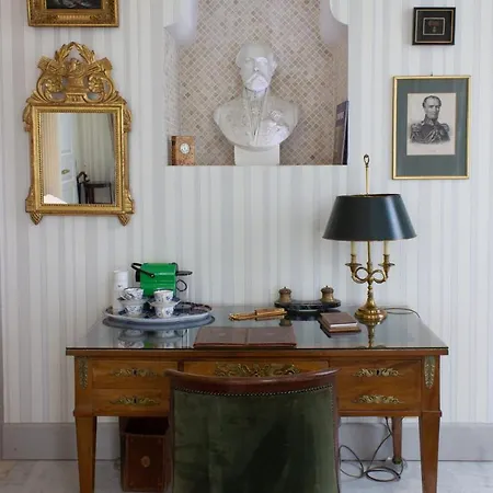 Bed & Breakfast Chateau De Druon 4*