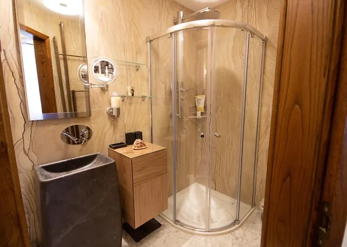 Chateau De Druon Bed & Breakfast Sévignacq-Meyracq