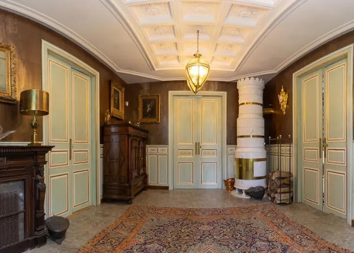 Chateau De Druon Bed & Breakfast